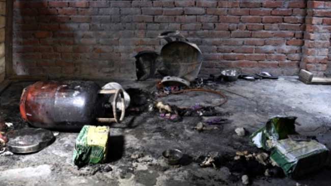 10 students injured in cooking cylinder blast in UP college