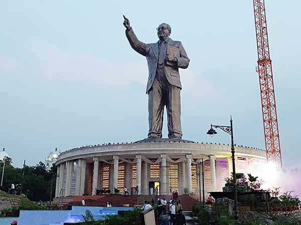 Ambedkar's 125-feet statue unveiled in Hyderabad