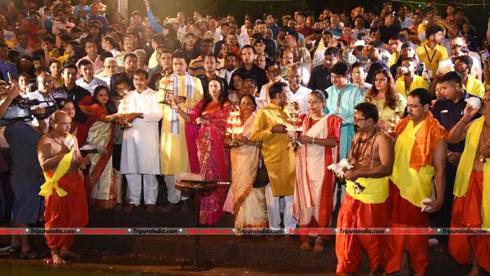 Diwali celebrated with religious fervor