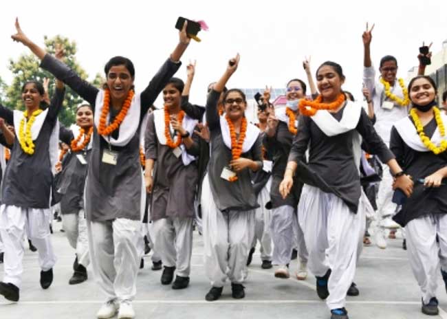 CBSE 10th Board: Students from Haryana, UP score 100% marks