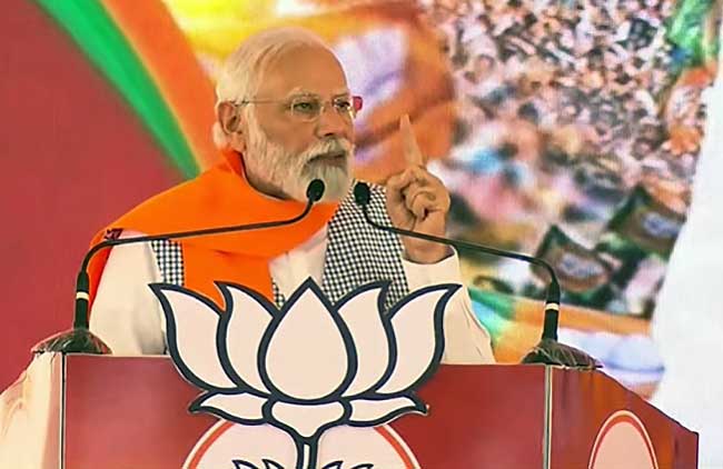 Cong is 'scrap' engine, busy talking snake & poison: PM Modi