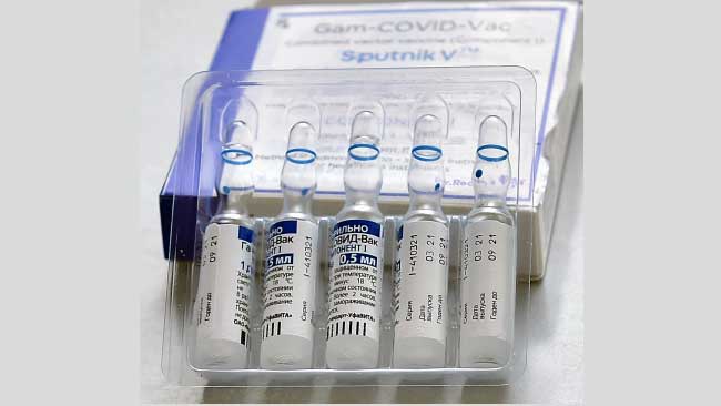 Russia starts developing new Covid-19 vaccine against Omicron variant