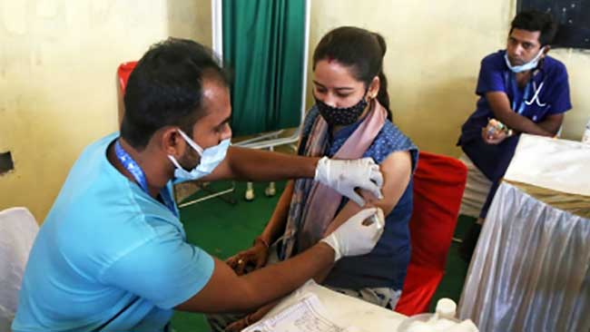 India's cumulative Covid vaccination coverage crosses 106.85 cr