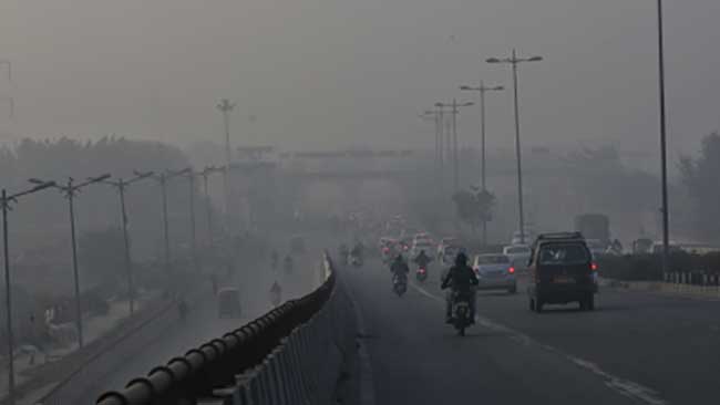 Delhi's air quality continues to be 'Very Poor'