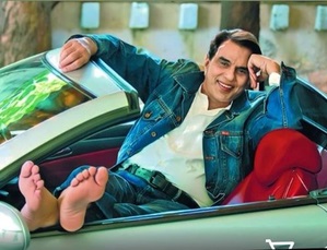 Dharmendra gives AI spin to image, transporting him back to his 'lady killer' days