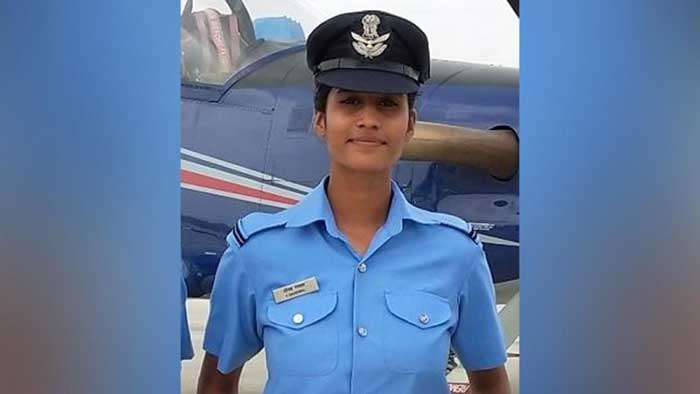 Tea-seller's daughter gets IAF wings as top flying cadet