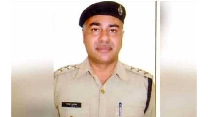 IPS officer kills self in Faridabad, blackmail blamed