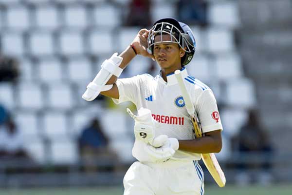 Ponting lauds Yashavi, feels Ruturaj could also be serious Test match player