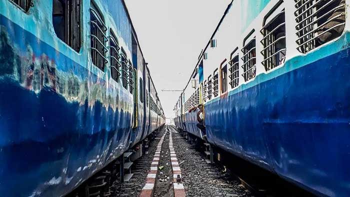 Passengers deboard Sikandrabad-Agartala train after detecting smoke in AC coach