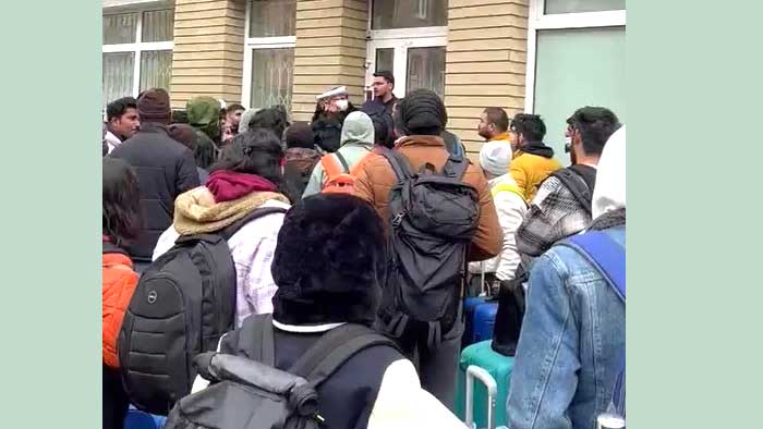 Running out of food & money, Indian students queue up outside Embassy in Kiev