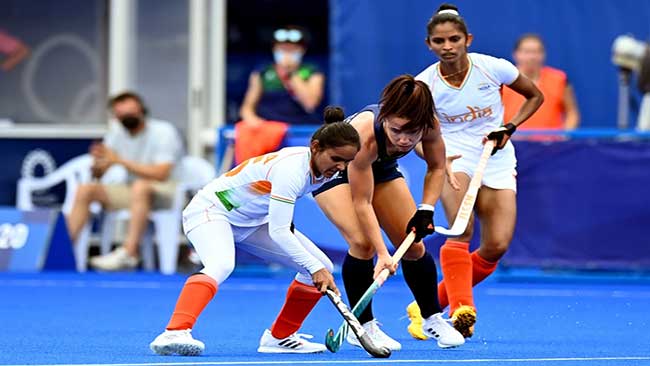 Olympics hockey: Indian women beat Ireland, keep alive hopes of spot in quarters