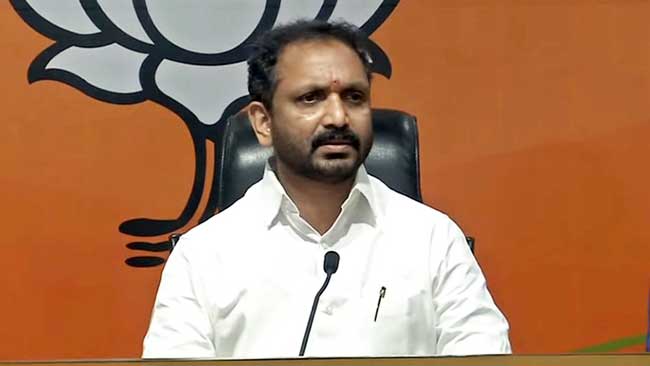 Poll bribery case: Non-bailable charges against Kerala BJP president Surendran