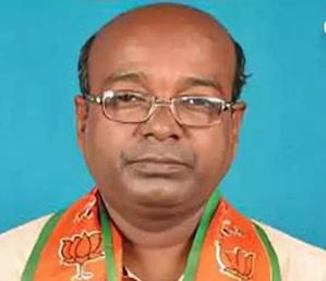 Tripura: Election official cautions BJP MLA for misbehaving with poll officer
