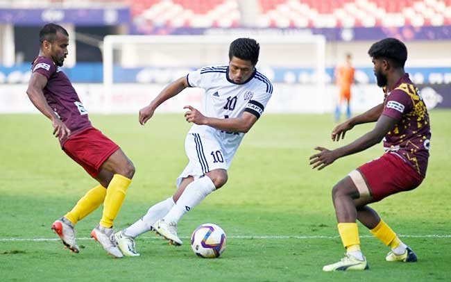National Football: Manipur rout mighty Bengal to keep Riyadh dreams alive