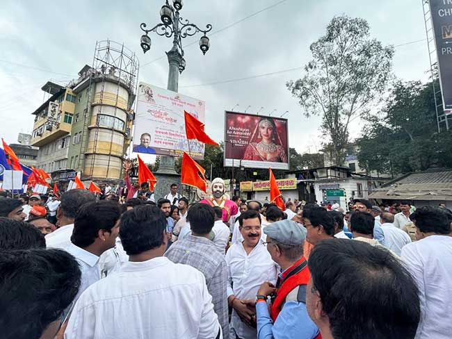 Pune shutdown: 80 groups, parties march to protest insults to Chhatrapati, others