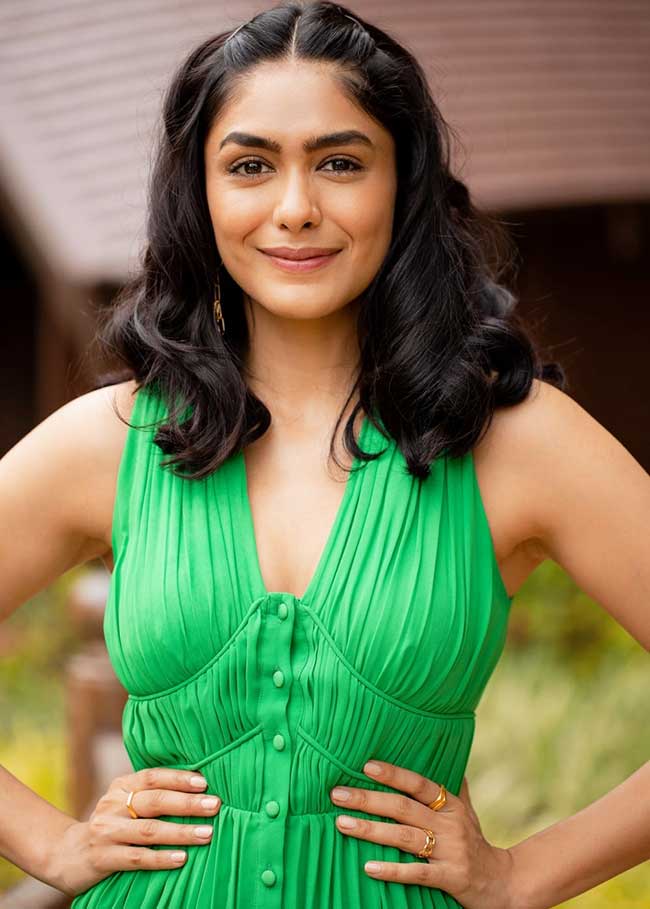 With a plethora of choices at her disposal, Mrunal Thakur feels 'comfortable' as an actor