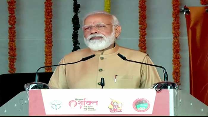 Raised marriage age to enable girls to study further: Modi