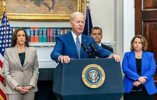 Biden backs bill to speed up immigration by Indians by scrapping country limits