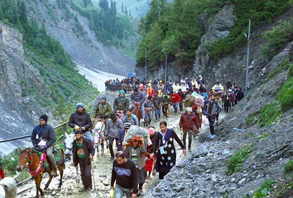 Quadcopters, night vision devices, disaster response teams to secure Amarnath Yatra: Army