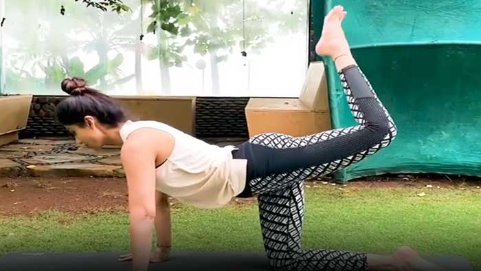 Shilpa Shetty's yoga tip to remove unwanted thoughts from mind