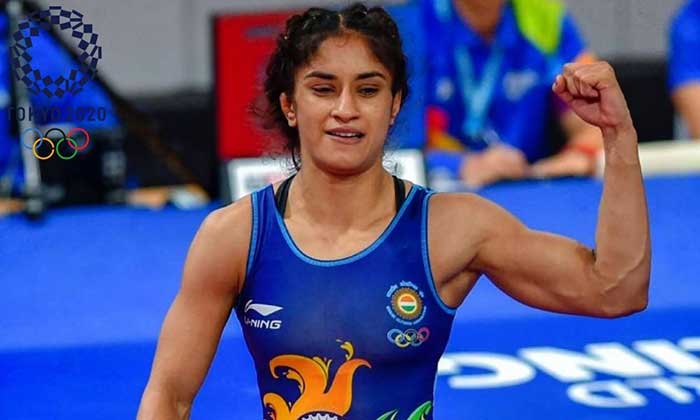 CWG 2022, Wrestling: Vinesh Phogat clinches gold, completes hat-trick of top podium finishes