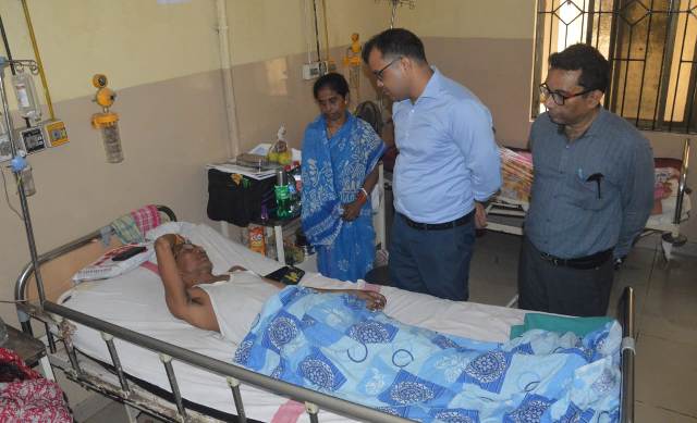 West RO visits injured poll worker, assures Govt support