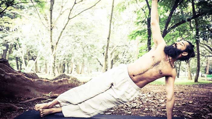 Yoga to tighten core