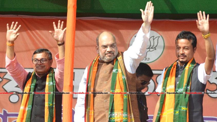 Amit Shah accuses Left in Tripura of looting central fund