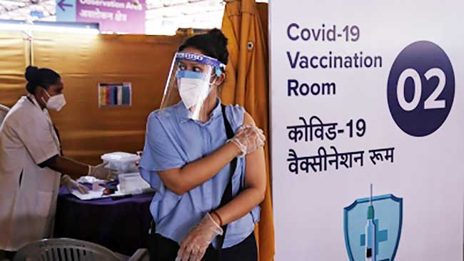Arunachal bans non-vaccinated people from entering state
