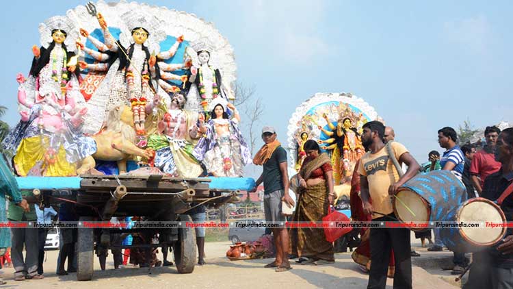 Durga Puja ends, fervor still in air
