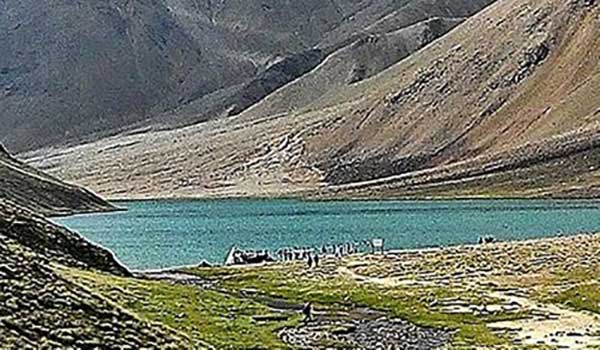 200 tourists stranded near glacial-fed lake in Himachal rescued