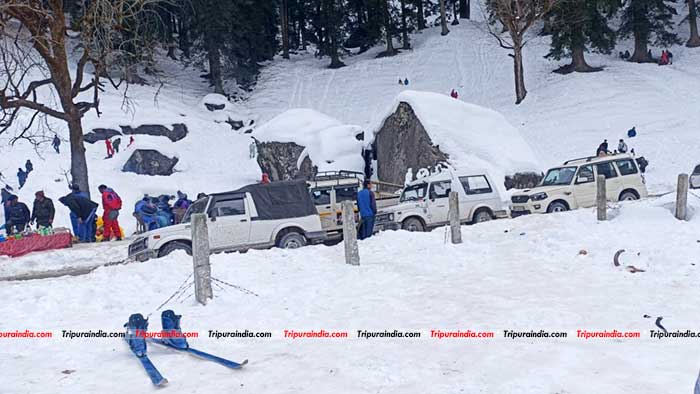 Shimla, Manali under snow cover again