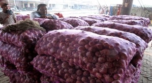 1,600 metric tonnes onions to arrive in Delhi-NCR via rail route: Centre