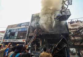 18 killed in Lucknow fire; PM Modi, CM Yogi announce ex gratia for victims 18 killed in Lucknow fire; PM Modi, CM Yogi announce ex gratia for victims