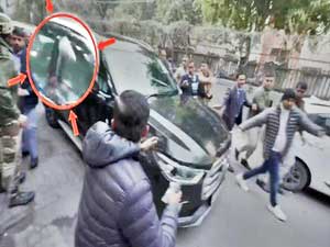 AAP alleges Kejriwal’s car attacked with bricks and stones, blames BJP