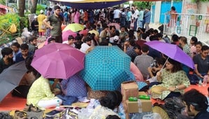 Amid standoff, Bengal CS sends fresh talks offer to protesting junior doctors