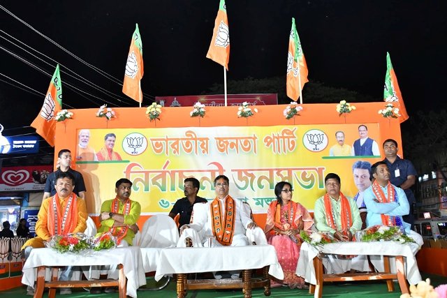 CM slams CPIM, Congress for prioritizing personal agendas over public concerns