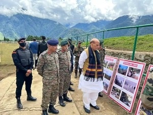 Defence Minister on 2-day visit to Arunachal, to interact with soldiers in Tawang