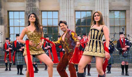 Varun Dhawan, Mrunal Thakur & Pooja Hegde lead a chaotic love triangle in 'Hai Jawani Toh Ishq Hona Hai' Varun Dhawan, Mrunal Thakur & Pooja Hegde lead a chaotic love triangle in 'Hai Jawani Toh Ishq Hona Hai'