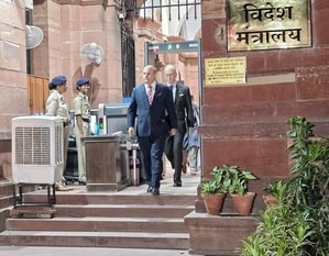 India withdraws its envoy, other 'targeted diplomats' from Canada
