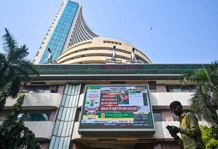 Indian stock market in positive territory, overall sentiment remains balanced Indian stock market in positive territory, overall sentiment remains balanced