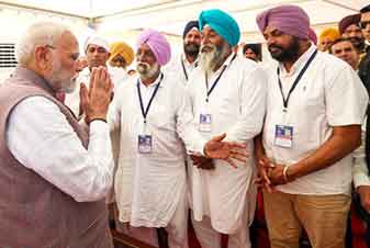 PM Modi announces assistance of Rs 1,600 crore for flood-hit Punjab