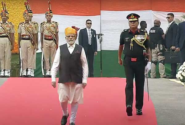 PM Modi greets people on 77th Independence Day