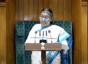 India has world's 3rd-largest metro network: Prez Murmu in Parliament address