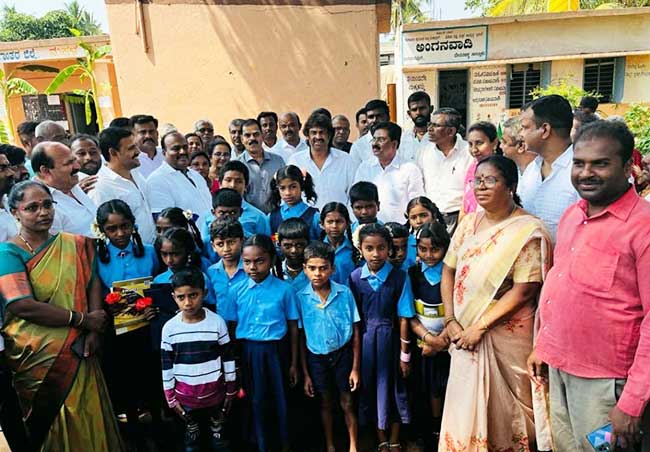 Row over syllabus revision creates confusion as schools reopen in Karnataka