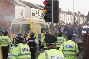 Public order 'stabilises' in UK after days of riots