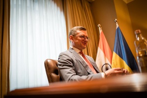 Ukrainian FM arrives in India to build on talks between PM Modi, Volodymyr Zelenskyy