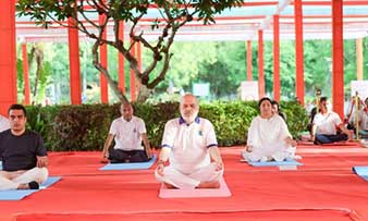 'Yoga is India's invaluable gift to humankind': Amit Shah takes part in Ahmedabad event 'Yoga is India's invaluable gift to humankind': Amit Shah takes part in Ahmedabad event
