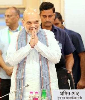 Victory of light of righteousness based on truth is eternal: HM Shah says in greeting to nation